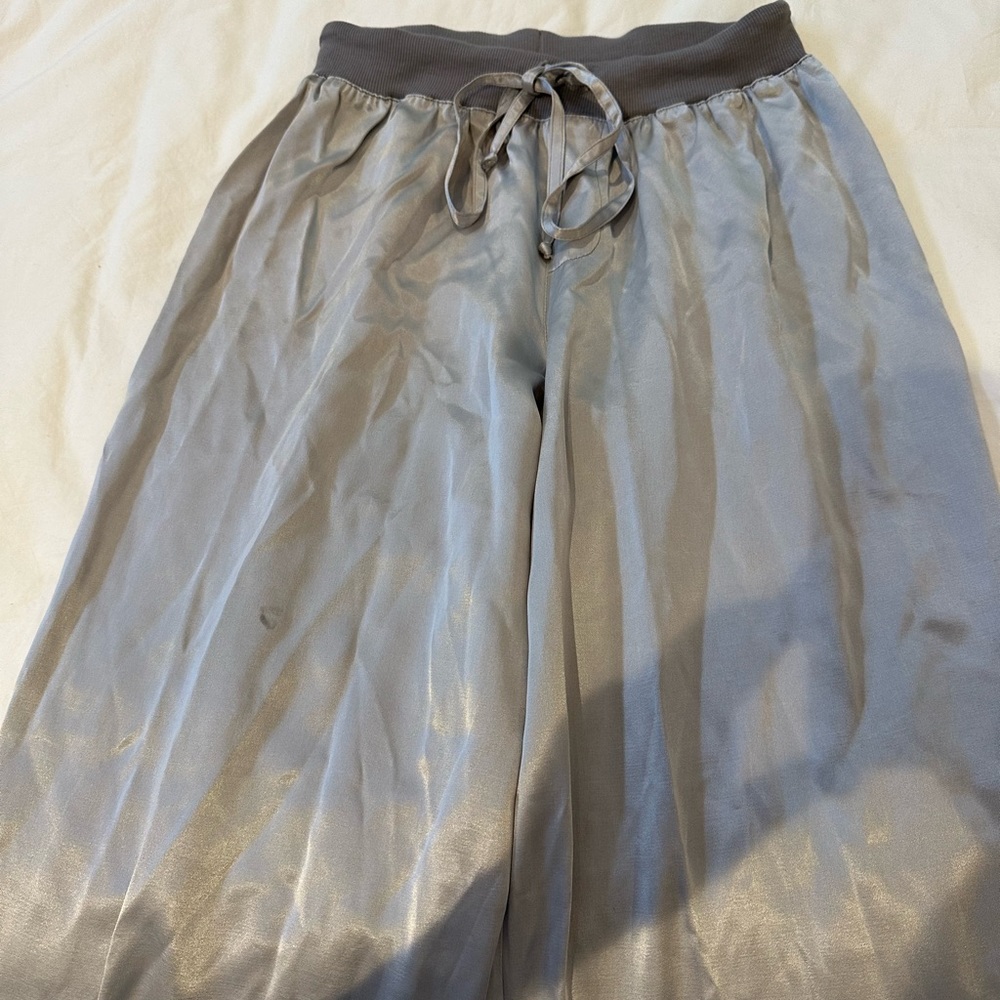 PJ Harlow Woman’s Jolie Satin Pant